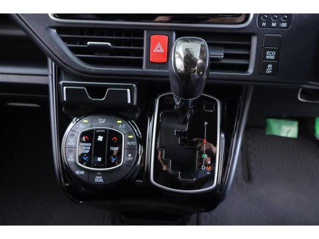 ノア Ｓｉ　ダブルバイビーＩＩＩ　フルセグ　メモリーナビ　ＤＶＤ再生　ミュージックプレイヤー接続可　後席モニター　バックカメラ　衝突被害軽減システム　ＥＴＣ　ドラレコ　両側電動スライド　ＬＥＤヘッドランプ　乗車定員７人　３列シート（6枚目）