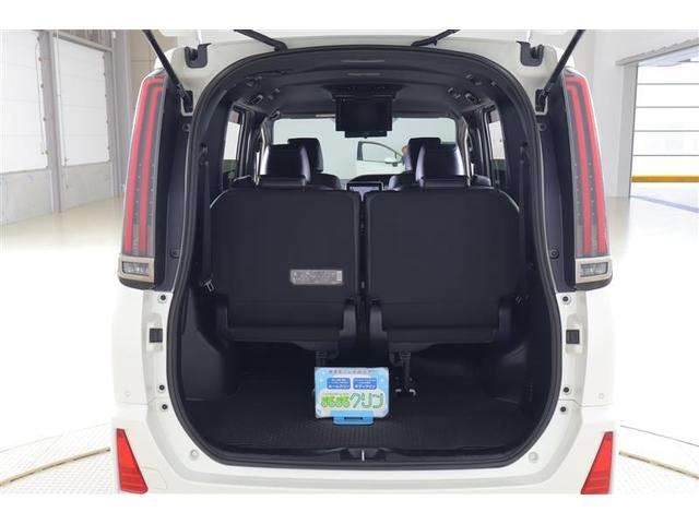 ノア Ｓｉ　ダブルバイビーＩＩＩ　フルセグ　メモリーナビ　ＤＶＤ再生　ミュージックプレイヤー接続可　後席モニター　バックカメラ　衝突被害軽減システム　ＥＴＣ　ドラレコ　両側電動スライド　ＬＥＤヘッドランプ　乗車定員７人　３列シート（10枚目）