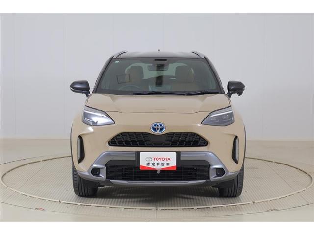 ヤリスクロス ハイブリッドＺ　アドベンチャー　メモリーナビ　ミュージックプレイヤー接続可　バックカメラ　衝突被害軽減システム　ＥＴＣ　ドラレコ　ＬＥＤヘッドランプ　記録簿（11枚目）