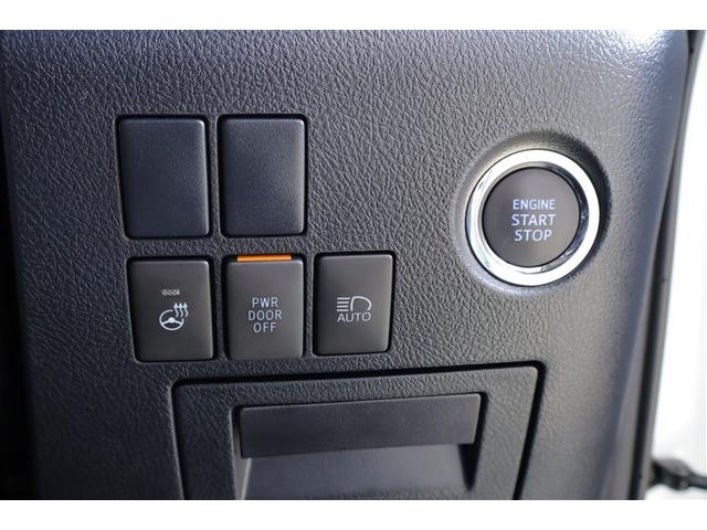 アルファード ２．５Ｓ　Ｃパッケージ　サンルーフ　フルセグ　メモリーナビ　ＤＶＤ再生　ミュージックプレイヤー接続可　後席モニター　バックカメラ　衝突被害軽減システム　ＥＴＣ　ドラレコ　両側電動スライド　ＬＥＤヘッドランプ　乗車定員７人（15枚目）