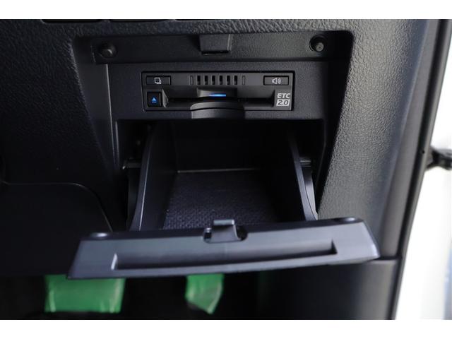 アルファード ２．５Ｓ　Ｃパッケージ　サンルーフ　フルセグ　メモリーナビ　ＤＶＤ再生　ミュージックプレイヤー接続可　後席モニター　バックカメラ　衝突被害軽減システム　ＥＴＣ　ドラレコ　両側電動スライド　ＬＥＤヘッドランプ　乗車定員７人（16枚目）