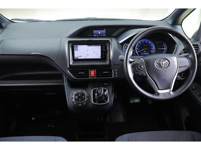 ノア ハイブリッドＧ　フルセグ　メモリーナビ　ＤＶＤ再生　ミュージックプレイヤー接続可　バックカメラ　ＥＴＣ　ドラレコ　両側電動スライド　ＬＥＤヘッドランプ　乗車定員７人　３列シート　フルエアロ　記録簿（4枚目）