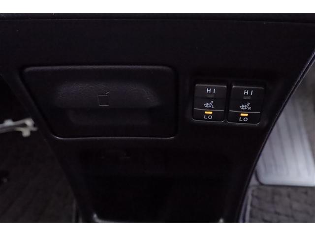 ノア ハイブリッドＧ　フルセグ　メモリーナビ　ＤＶＤ再生　ミュージックプレイヤー接続可　バックカメラ　ＥＴＣ　ドラレコ　両側電動スライド　ＬＥＤヘッドランプ　乗車定員７人　３列シート　フルエアロ　記録簿（18枚目）