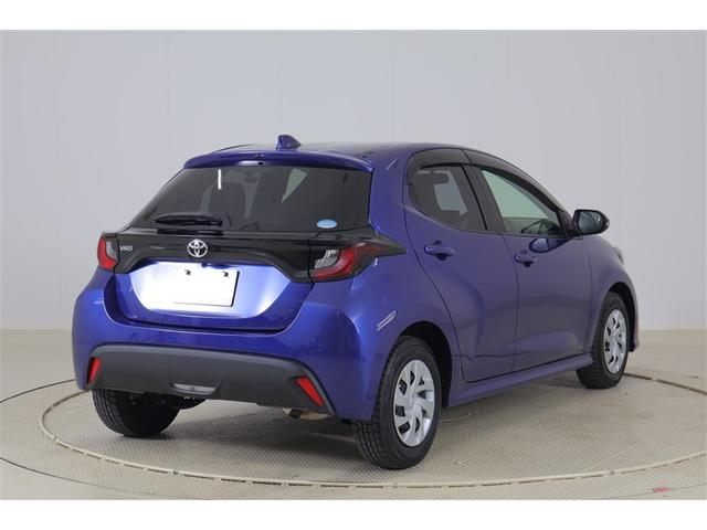 ヤリス Ｘ　Ｂパッケージ　メモリーナビ　ミュージックプレイヤー接続可　バックカメラ　ＥＴＣ　ドラレコ　記録簿（3枚目）