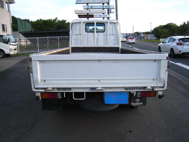 トヨエース ロングフルジャストロー 木製ボデー三方開 1.5トン(6枚目)