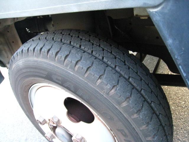 トヨエース ロングフルジャストロー 木製ボデー三方開 1.5トン(13枚目)