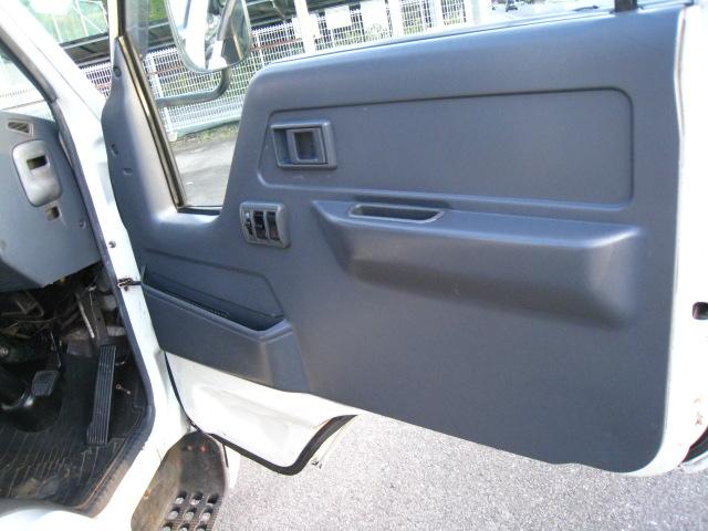 トヨエース ロングフルジャストロー 木製ボデー三方開 1.5トン(25枚目)