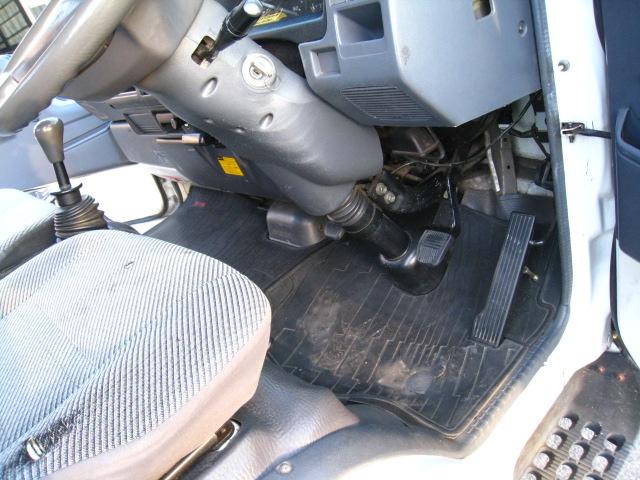 トヨエース ロングフルジャストロー 木製ボデー三方開 1.5トン(26枚目)