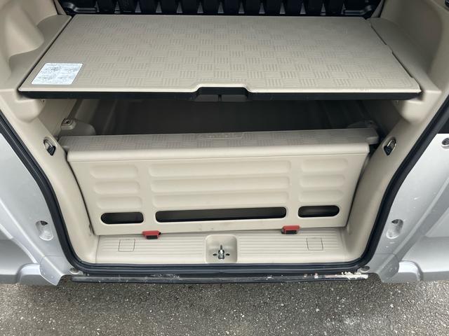 N-BOX+カスタム G・Lパッケージ スマートキー プッシュスタート 両側スライドドア 片側電動スライドドア 純正アルミ スタットレスタイヤ(16枚目)