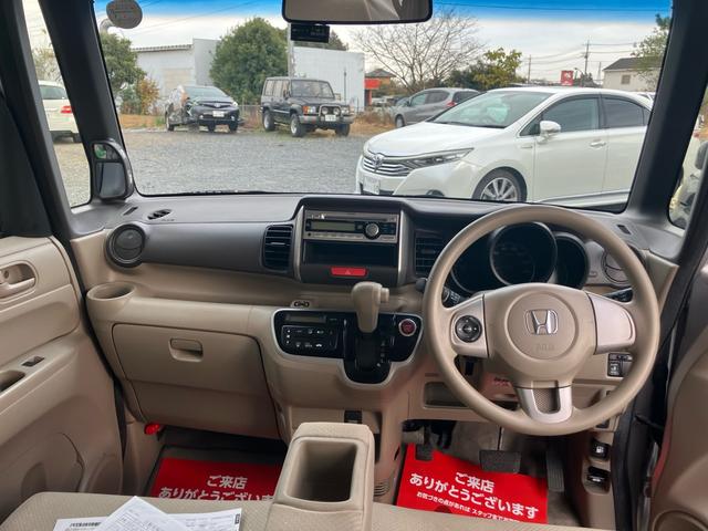 N-BOX+カスタム G・Lパッケージ スマートキー プッシュスタート 両側スライドドア 片側電動スライドドア 純正アルミ スタットレスタイヤ(35枚目)