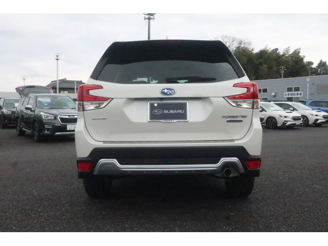 フォレスター アドバンス(5枚目)