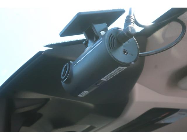 クロストレック ツーリング　元レンタカー　次世代３眼カメラアイサイト搭載　フルセグ　衝突軽減システム　Ｂｌｕｅｔｏｏｔｈ　パワーシート　ドライブレコーダー　ＬＥＤ　スマートキー　バックカメラ　ＡＷＤ　シートヒーター　ＶＤＣ　レーンアシスト　衝突安全ボディ　ＥＴＣ　ＵＳＢ（19枚目）
