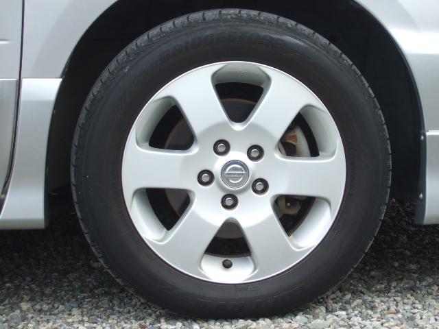 セレナ ハイウェイスター　Ｖエアロセレクション　純正ナビＴＶ　バックモニター　ＥＴＣ　両側電動スライドドア　エアロ　ＨＩＤヘッドライト　スマートキー（19枚目）