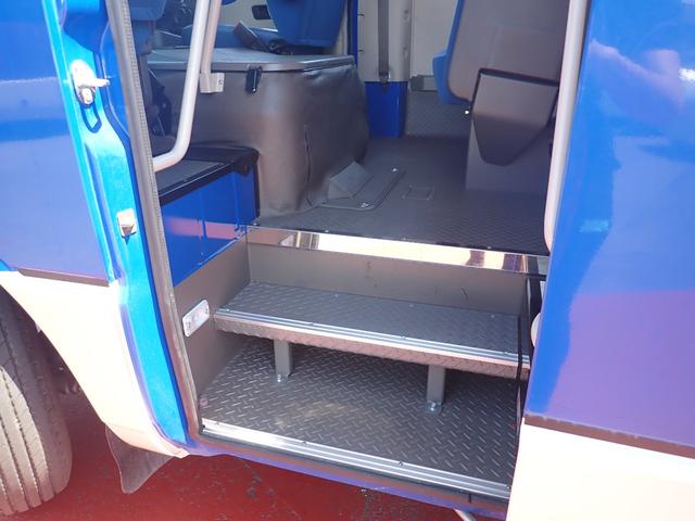 29人乗り 自動ドア ハイルーフ バックモニター 車両サイズ長さ699cm幅201cm高さ264cm 車両総重量5475kg 乗車定員29人 NOX適合(45枚目)