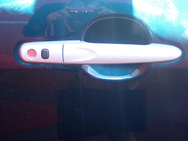 ルーミー カスタムＧ－Ｔ　純正９インチナビ　フルセグ　両パワスラ　セーフティセンス　レーダークルーズ　パノラミックビューモニター　コーナーセンサー　オートライト　Ｐスタート　ＬＥＤヘッドライト　前シートヒーター　前後ドラレコ（14枚目）