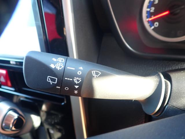 ルーミー カスタムＧ－Ｔ　純正９インチナビ　フルセグ　両パワスラ　セーフティセンス　レーダークルーズ　パノラミックビューモニター　コーナーセンサー　オートライト　Ｐスタート　ＬＥＤヘッドライト　前シートヒーター　前後ドラレコ（35枚目）