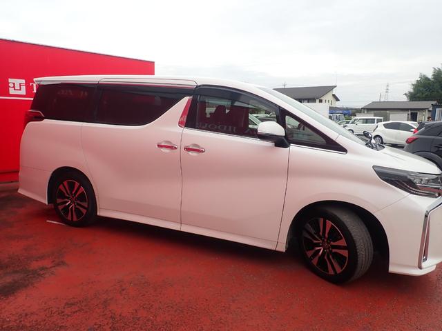 アルファード ２．５Ｓ　Ｃパッケージ　シートヒーター・後部モニター・サンルーフ（4枚目）