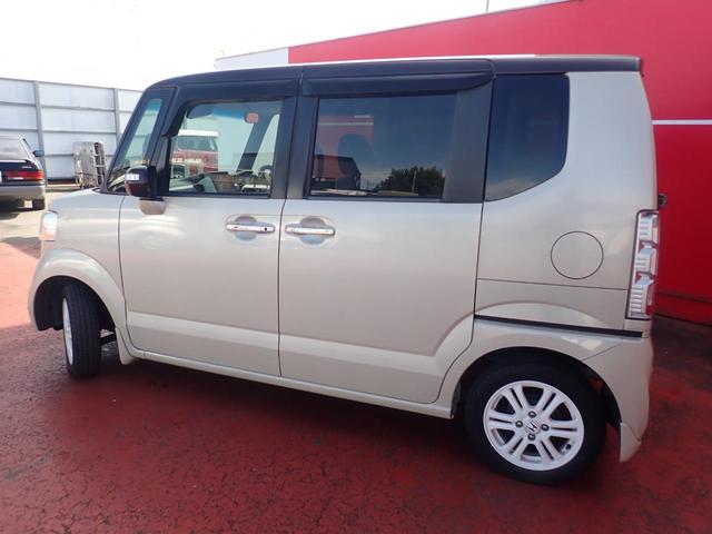 N-BOX 2トーンカラースタイル G・Lパッケージ 純正ナビ・TV・バックカメラ・・両側電動スライドドア(9枚目)