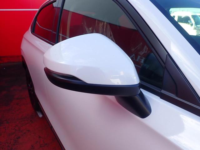 ヴェゼル e:HEV Z ETC・ワイヤレス充電・パワーテールゲート(18枚目)