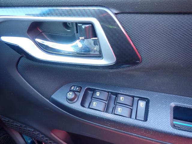 ムーヴ カスタム　ＸリミテッドＩＩ　ＳＡＩＩＩ　パノラマモニター・ＥＴＣ・運転席シートヒーター（33枚目）