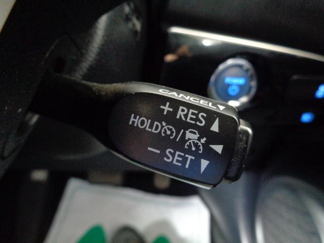 プリウス Sツーリングセレクション 純正大型ナビ TV ETC2.0車載器 バックモニター ブラックレザーシート シートヒーター オートハイビーム レーダークルーズ LEDライト 純正アルミホイール(19枚目)