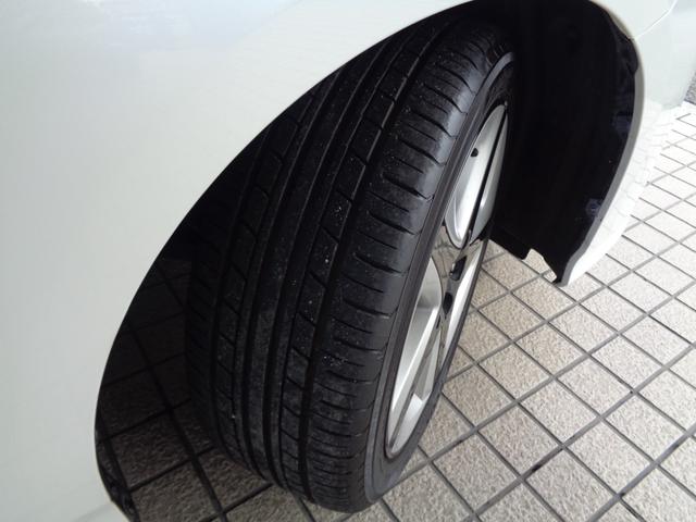 プリウス Sツーリングセレクション 純正大型ナビ TV ETC2.0車載器 バックモニター ブラックレザーシート シートヒーター オートハイビーム レーダークルーズ LEDライト 純正アルミホイール(50枚目)