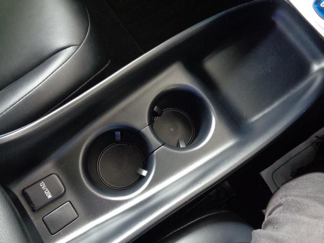 プリウス Sツーリングセレクション 純正大型ナビ TV ETC2.0車載器 バックモニター ブラックレザーシート シートヒーター オートハイビーム レーダークルーズ LEDライト 純正アルミホイール(69枚目)