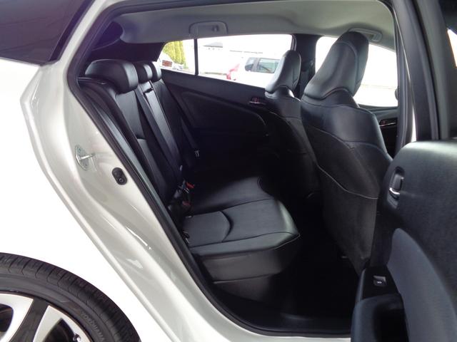 プリウス Sツーリングセレクション 純正大型ナビ TV ETC2.0車載器 バックモニター ブラックレザーシート シートヒーター オートハイビーム レーダークルーズ LEDライト 純正アルミホイール(75枚目)