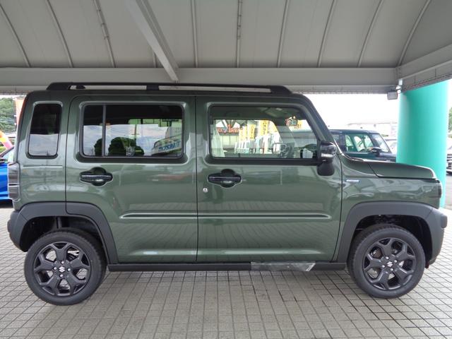 ハスラー タフワイルド　【届出済未使用車】運転席助手席シートヒーター　マイルドハイブリッド　フルオートエアコン（ナノイーＸ搭載）　ＬＥＤフロントフォグランプ　ルーフレール　１５インチアルミホイール　本革巻ステアリングホイール（5枚目）