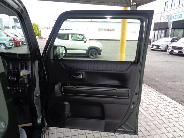 ハスラー タフワイルド　【届出済未使用車】運転席助手席シートヒーター　マイルドハイブリッド　フルオートエアコン（ナノイーＸ搭載）　ＬＥＤフロントフォグランプ　ルーフレール　１５インチアルミホイール　本革巻ステアリングホイール（58枚目）
