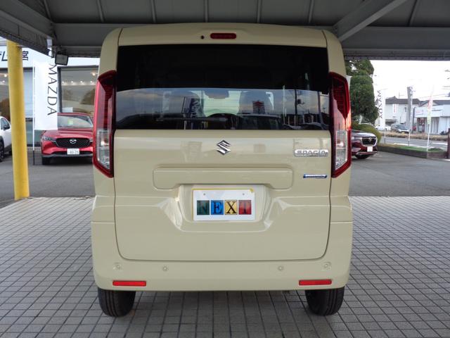 スペーシア ハイブリッドＧ　【届出済未使用車】デュアルセンサーブレーキサポートＩＩ　誤発進抑制機能　ＬＥＤヘッドランプ　１４インチフルホイールキャップ　ウレタンステアリングホイール　運転席・助手席インパネドリンクホルダー（18枚目）