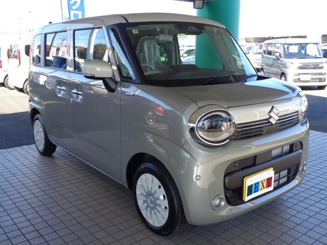 ワゴンRスマイル クリームコーデ 【届出済未使用車】LEDヘッドランプ LEDフロントフォグランプ 後席両側ワンアクションパワースライドドア 運転席・助手席シートーヒーター 14インチフルホイールキャップ USB電源ソケット(5枚目)