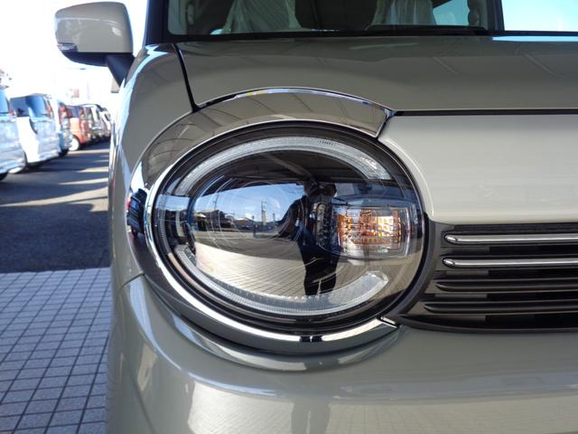 ワゴンRスマイル クリームコーデ 【届出済未使用車】LEDヘッドランプ LEDフロントフォグランプ 後席両側ワンアクションパワースライドドア 運転席・助手席シートーヒーター 14インチフルホイールキャップ USB電源ソケット(7枚目)