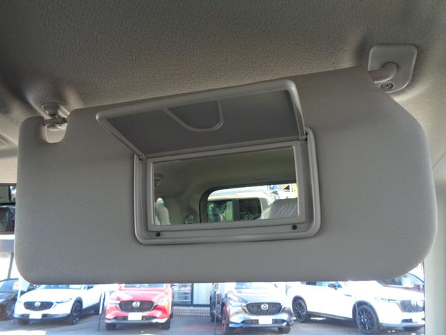 ワゴンRスマイル クリームコーデ 【届出済未使用車】LEDヘッドランプ LEDフロントフォグランプ 後席両側ワンアクションパワースライドドア 運転席・助手席シートーヒーター 14インチフルホイールキャップ USB電源ソケット(46枚目)