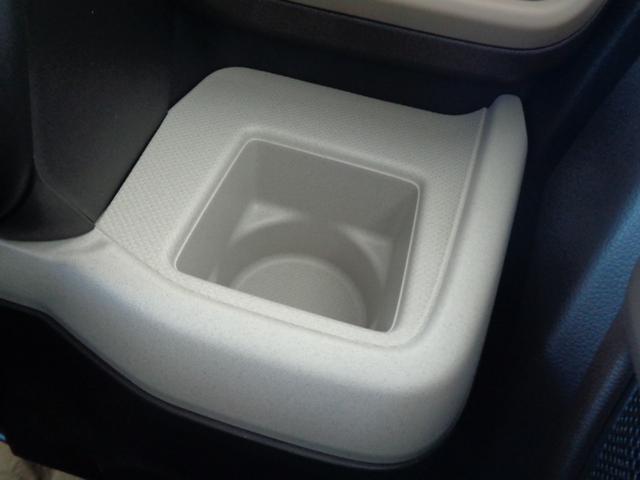 スペーシア ハイブリッドX 【届出済未使用車】LEDヘッドランプ スリムサーキュレーター 後席両側ワンアクションパワースライドドア ロールサンシェード 運転席助手席シートヒーター 後席両側パーソナルテーブル マルチユースフラップ(55枚目)