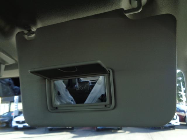 スペーシア ハイブリッドX 【届出済未使用車】LEDヘッドランプ スリムサーキュレーター 後席両側ワンアクションパワースライドドア ロールサンシェード 運転席助手席シートヒーター 後席両側パーソナルテーブル マルチユースフラップ(66枚目)