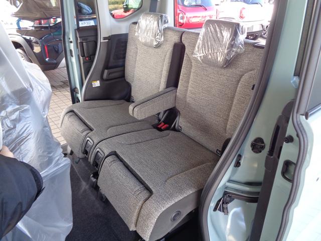 スペーシア ハイブリッドX 【届出済未使用車】LEDヘッドランプ スリムサーキュレーター 後席両側ワンアクションパワースライドドア ロールサンシェード 運転席助手席シートヒーター 後席両側パーソナルテーブル マルチユースフラップ(76枚目)