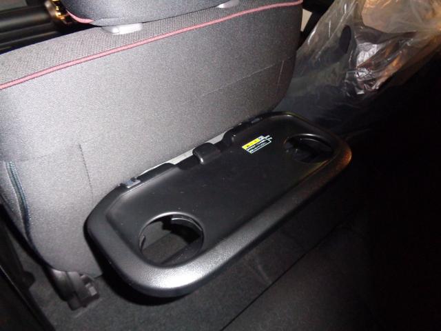 クロスビー ハイブリッドＭＺ　【登録済使用車】ＬＥＤヘッドランプ　ＬＥＤフロントフォグランプ　メッキドアハンドル　本革巻ステアリングホイール　運転席・助手席シートヒーター　ファブリックシート表皮　防汚タイプラゲッジフロア（58枚目）