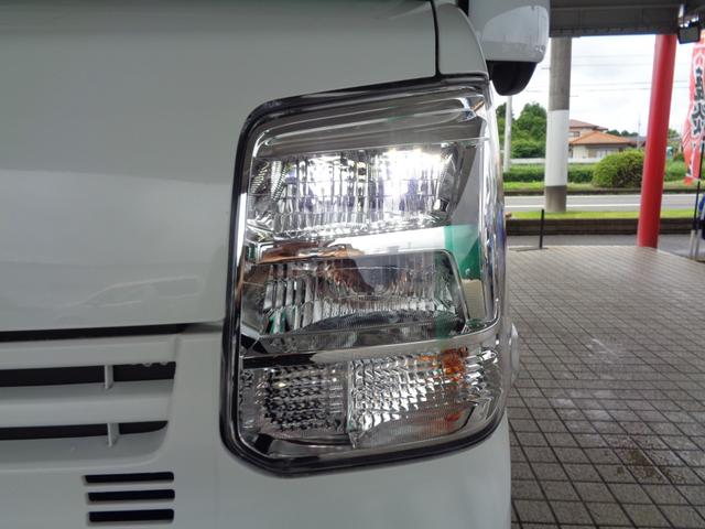 エブリイ ＰＣ　【届出済未使用車】ＬＥＤヘッドランプ　運転席シートヒーター　フロントパワーウインドウ　電波式キーレスエントリー　ＵＳＢ電源ソケット　ファブリックシート表皮　助手席シートバックテーブル（9枚目）