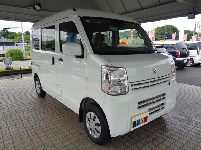 エブリイ ＰＣ　【届出済未使用車】ＬＥＤヘッドランプ　運転席シートヒーター　フロントパワーウインドウ　電波式キーレスエントリー　ＵＳＢ電源ソケット　ファブリックシート表皮　助手席シートバックテーブル（13枚目）