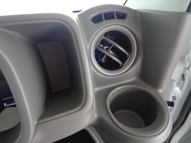 エブリイ ＰＣ　【届出済未使用車】ＬＥＤヘッドランプ　運転席シートヒーター　フロントパワーウインドウ　電波式キーレスエントリー　ＵＳＢ電源ソケット　ファブリックシート表皮　助手席シートバックテーブル（23枚目）