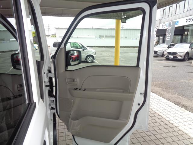 エブリイ ＰＣ　【届出済未使用車】ＬＥＤヘッドランプ　運転席シートヒーター　フロントパワーウインドウ　電波式キーレスエントリー　ＵＳＢ電源ソケット　ファブリックシート表皮　助手席シートバックテーブル（41枚目）