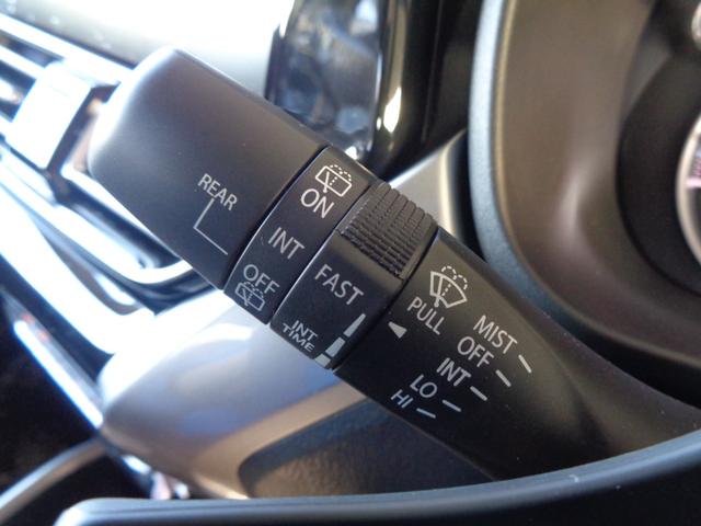 フロンクス ベースグレード 【登録済未使用車】全方位モニター付ナビ スズキコネクト連携 フルセグ AppleCarPlay・androidauto対応 Bluetooth ワイヤレス充電器 シートヒーター 電動パーキングブレーキ(23枚目)