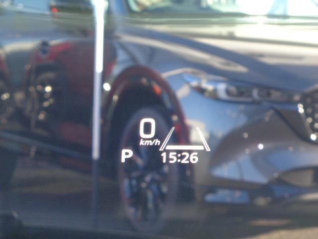 フロンクス ベースグレード 【登録済未使用車】全方位モニター付ナビ スズキコネクト連携 フルセグ AppleCarPlay・androidauto対応 Bluetooth ワイヤレス充電器 シートヒーター 電動パーキングブレーキ(52枚目)