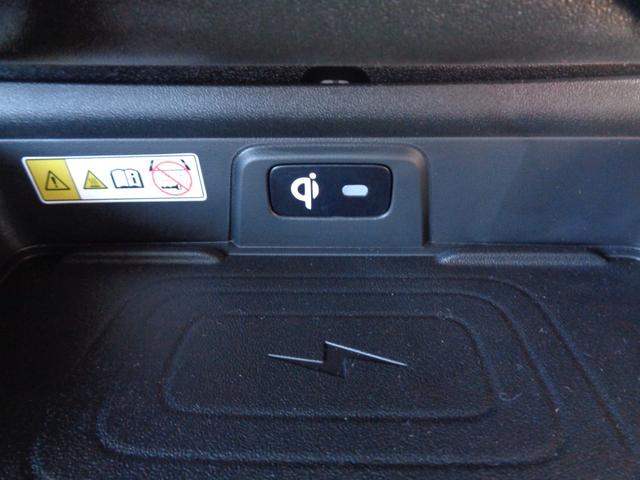 フロンクス ベースグレード 【登録済未使用車】全方位モニター付ナビ スズキコネクト連携 フルセグ AppleCarPlay・androidauto対応 Bluetooth ワイヤレス充電器 シートヒーター 電動パーキングブレーキ(78枚目)