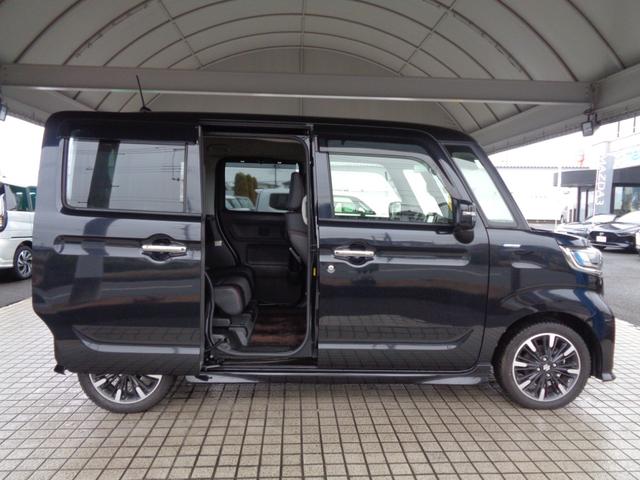 スペーシアカスタム ハイブリッドＸＳ　８インチナビ　フルセグ　Ｂｌｕｅｔｏｏｔｈ　ＣＤ　ＥＴＣ車載器　シートヒーター（5枚目）