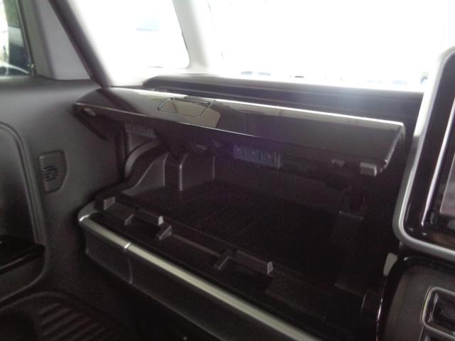 スペーシアカスタム ハイブリッドＸＳ　８インチナビ　フルセグ　Ｂｌｕｅｔｏｏｔｈ　ＣＤ　ＥＴＣ車載器　シートヒーター（60枚目）