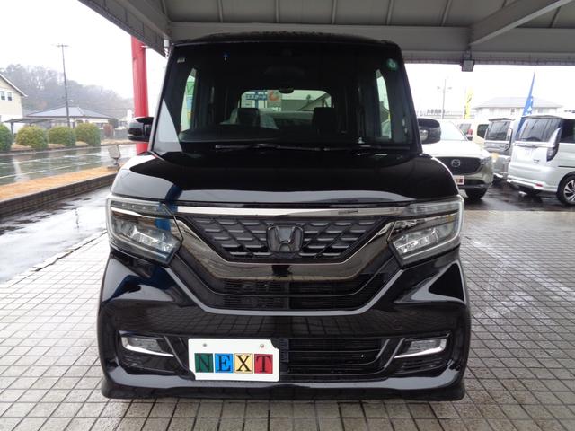 Ｎ－ＢＯＸカスタム Ｇ・Ｌホンダセンシング　８インチセンターナビ　ＥＴＣ車載器　フルセグＴＶ　バックカメラ　両側電動パワースライドドア　ＬＥＤヘッドライト　オートハイビーム　純正１４インチアルミホイール　フォグランプ（3枚目）