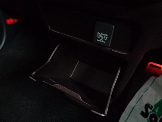 Ｎ－ＷＧＮカスタム Ｇ・ターボパッケージ　スマートキー　衝突軽減システム　クルーズコントロール　パドルシフト　ハーフレザーシート　純正１５インチアルミホイール（54枚目）