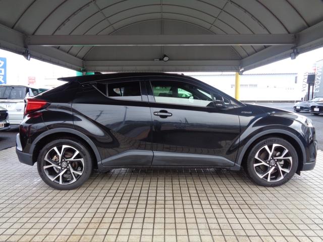 Ｃ－ＨＲ Ｇ　ワンオーナー　ＥＴＣ車載器　アダプティブクルーズコントロール　ハーフレザーシート　シートヒーター　オートホールド　純正１８インチアルミホイール（4枚目）